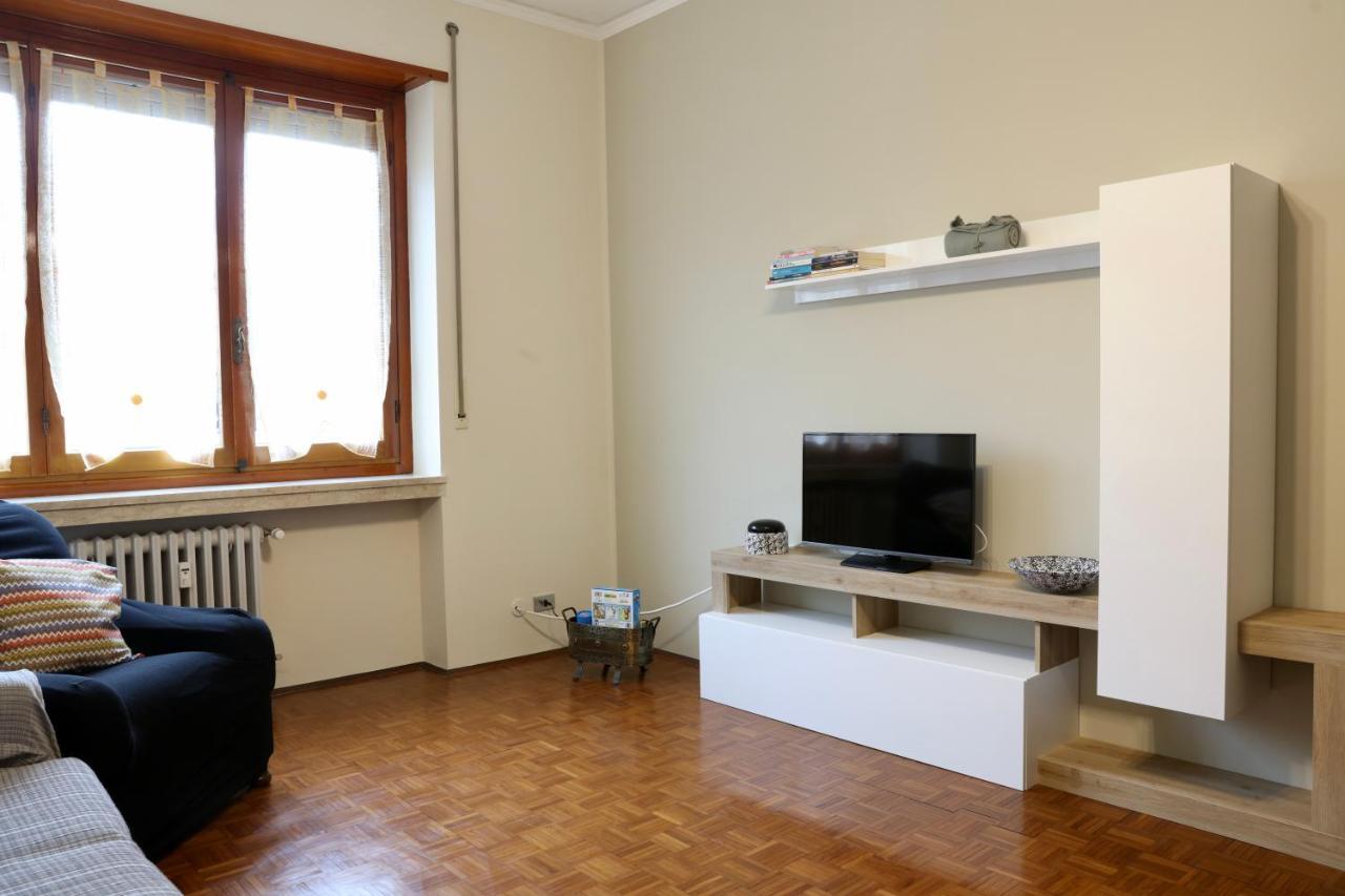 La Casa Dei Nonni - Ampio Trilocale Zona Lingotto Apartment ตูริน ภายนอก รูปภาพ